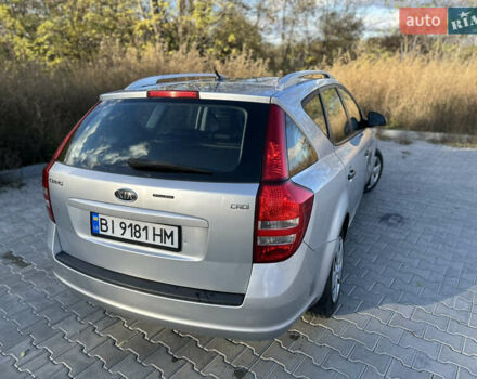 Киа Сид 2009 в Полтаве на Automoto.ua Серый Киа Сид, объемом двигателя 1.99 л и пробегом 187 тыс. км за 5300 $, фото 8 на Automoto.ua