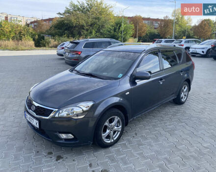 Серый Киа Сид, объемом двигателя 1.6 л и пробегом 259 тыс. км за 5700 $, фото 34 на Automoto.ua