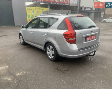 Серый Киа Сид, объемом двигателя 1.6 л и пробегом 232 тыс. км за 6200 $, фото 6 на Automoto.ua