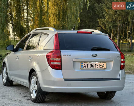 Серый Киа Сид, объемом двигателя 1.6 л и пробегом 263 тыс. км за 5999 $, фото 25 на Automoto.ua