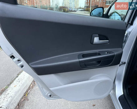 Серый Киа Сид, объемом двигателя 1.4 л и пробегом 143 тыс. км за 6500 $, фото 43 на Automoto.ua