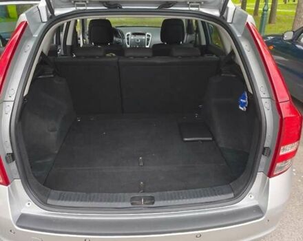 Сірий Кіа Сід, об'ємом двигуна 1.58 л та пробігом 240 тис. км за 6850 $, фото 22 на Automoto.ua