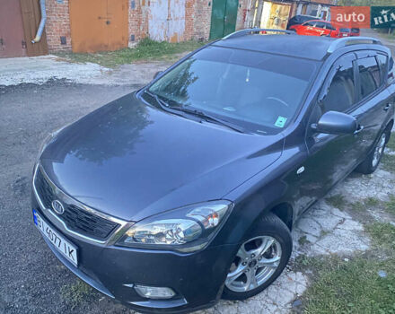 Серый Киа Сид, объемом двигателя 1.6 л и пробегом 259 тыс. км за 5700 $, фото 5 на Automoto.ua