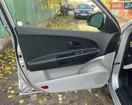 Кіа Сід 2009 у Ахтырке на Automoto.ua Сірий Кіа Сід, об'ємом двигуна 1.6 л та пробігом 226 тис. км за 6445 $, фото 36 на Automoto.ua