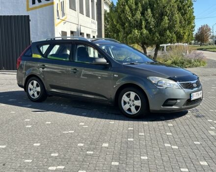 Серый Киа Сид, объемом двигателя 1.4 л и пробегом 205 тыс. км за 5800 $, фото 5 на Automoto.ua
