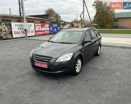 Серый Киа Сид, объемом двигателя 1.6 л и пробегом 178 тыс. км за 5899 $, фото 5 на Automoto.ua