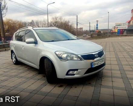 Серый Киа Сид, объемом двигателя 1.6 л и пробегом 207 тыс. км за 6200 $, фото 3 на Automoto.ua