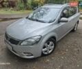 Серый Киа Сид, объемом двигателя 1.58 л и пробегом 287 тыс. км за 7100 $, фото 4 на Automoto.ua