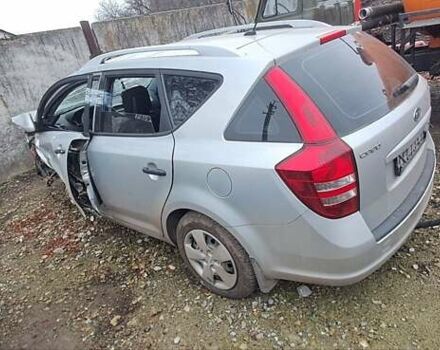 Сірий Кіа Сід, об'ємом двигуна 1.4 л та пробігом 220 тис. км за 1600 $, фото 2 на Automoto.ua