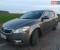Серый Киа Сид, объемом двигателя 1.4 л и пробегом 227 тыс. км за 5800 $, фото 2 на Automoto.ua