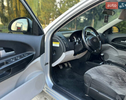 Серый Киа Сид, объемом двигателя 1.6 л и пробегом 263 тыс. км за 5999 $, фото 34 на Automoto.ua