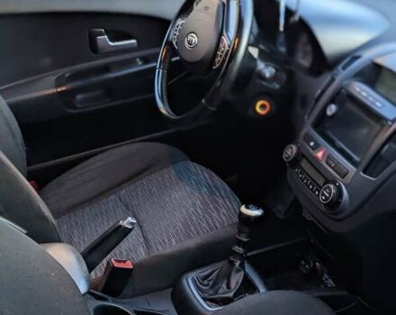 Сірий Кіа Сід, об'ємом двигуна 1.6 л та пробігом 213 тис. км за 5750 $, фото 27 на Automoto.ua