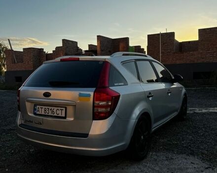 Серый Киа Сид, объемом двигателя 2 л и пробегом 370 тыс. км за 4150 $, фото 14 на Automoto.ua