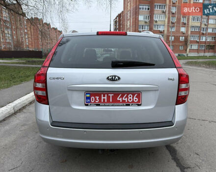 Серый Киа Сид, объемом двигателя 1.4 л и пробегом 143 тыс. км за 6500 $, фото 5 на Automoto.ua