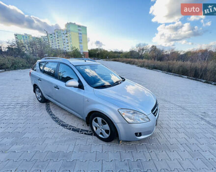 Серый Киа Сид, объемом двигателя 2 л и пробегом 187 тыс. км за 4999 $, фото 12 на Automoto.ua