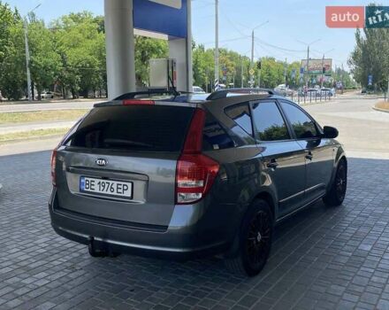 Серый Киа Сид, объемом двигателя 1.58 л и пробегом 331 тыс. км за 5999 $, фото 10 на Automoto.ua