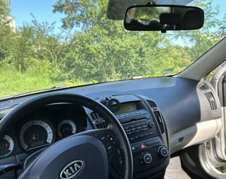 Сірий Кіа Сід, об'ємом двигуна 1.6 л та пробігом 89 тис. км за 7000 $, фото 21 на Automoto.ua