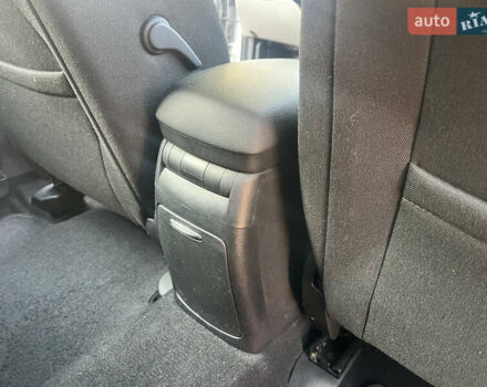 Кіа Сід 2009 у Ахтырке на Automoto.ua Сірий Кіа Сід, об'ємом двигуна 1.6 л та пробігом 226 тис. км за 6445 $, фото 44 на Automoto.ua