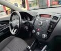 Серый Киа Сид, объемом двигателя 1.59 л и пробегом 210 тыс. км за 6200 $, фото 4 на Automoto.ua