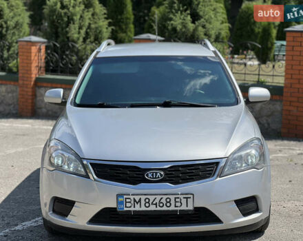 Серый Киа Сид, объемом двигателя 1.4 л и пробегом 234 тыс. км за 6000 $, фото 2 на Automoto.ua