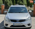 Серый Киа Сид, объемом двигателя 1.4 л и пробегом 234 тыс. км за 6000 $, фото 2 на Automoto.ua