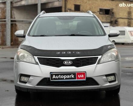 Серый Киа Сид, объемом двигателя 1.6 л и пробегом 224 тыс. км за 7490 $, фото 3 на Automoto.ua