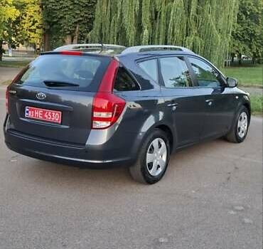 Сірий Кіа Сід, об'ємом двигуна 1.6 л та пробігом 103 тис. км за 7800 $, фото 21 на Automoto.ua