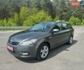 Серый Киа Сид, объемом двигателя 1.6 л и пробегом 246 тыс. км за 7700 $, фото 1 на Automoto.ua