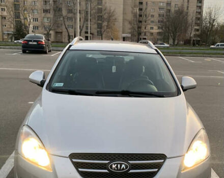 Серый Киа Сид, объемом двигателя 2.02 л и пробегом 297 тыс. км за 3650 $, фото 2 на Automoto.ua