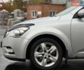 Серый Киа Сид, объемом двигателя 1.6 л и пробегом 224 тыс. км за 7490 $, фото 5 на Automoto.ua