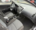 Серый Киа Сид, объемом двигателя 1.4 л и пробегом 250 тыс. км за 4999 $, фото 8 на Automoto.ua