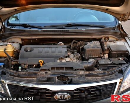 Серый Киа Сид, объемом двигателя 1.6 л и пробегом 238 тыс. км за 6200 $, фото 8 на Automoto.ua