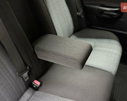 Серый Киа Сид, объемом двигателя 1.6 л и пробегом 263 тыс. км за 6750 $, фото 32 на Automoto.ua