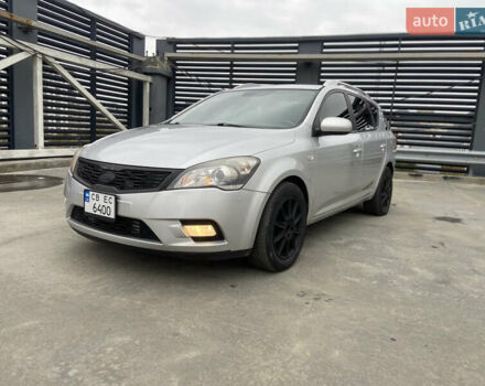 Серый Киа Сид, объемом двигателя 1.58 л и пробегом 263 тыс. км за 5999 $, фото 28 на Automoto.ua