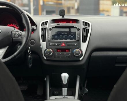 Серый Киа Сид, объемом двигателя 1.6 л и пробегом 224 тыс. км за 7490 $, фото 37 на Automoto.ua