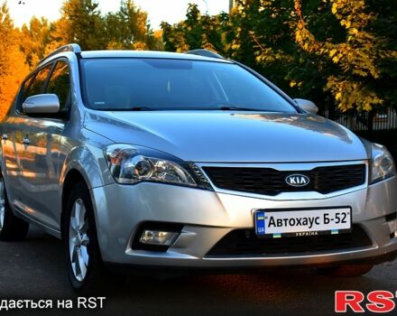 Серый Киа Сид, объемом двигателя 1.6 л и пробегом 238 тыс. км за 6200 $, фото 3 на Automoto.ua