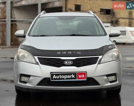 Серый Киа Сид, объемом двигателя 1.6 л и пробегом 224 тыс. км за 7490 $, фото 2 на Automoto.ua