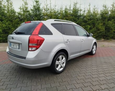 Серый Киа Сид, объемом двигателя 1.6 л и пробегом 259 тыс. км за 5999 $, фото 3 на Automoto.ua