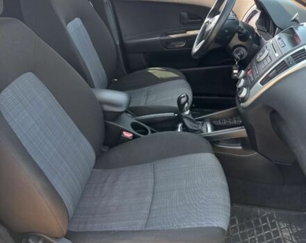 Сірий Кіа Сід, об'ємом двигуна 1.4 л та пробігом 280 тис. км за 5800 $, фото 4 на Automoto.ua