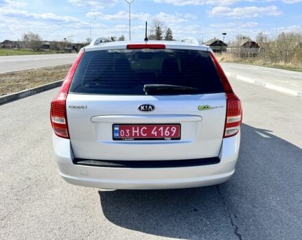 Серый Киа Сид, объемом двигателя 1.6 л и пробегом 202 тыс. км за 6700 $, фото 5 на Automoto.ua