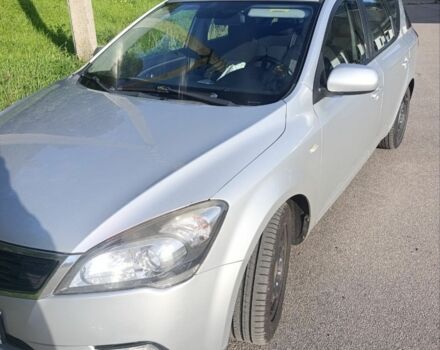 Сірий Кіа Сід, об'ємом двигуна 1.6 л та пробігом 252 тис. км за 7050 $, фото 7 на Automoto.ua