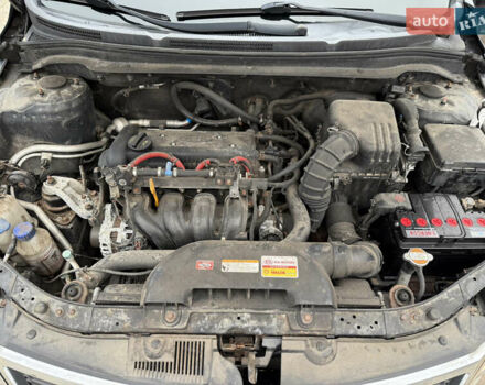 Серый Киа Сид, объемом двигателя 1.4 л и пробегом 250 тыс. км за 4999 $, фото 12 на Automoto.ua