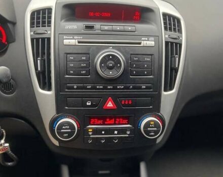 Сірий Кіа Сід, об'ємом двигуна 1.58 л та пробігом 263 тис. км за 5999 $, фото 19 на Automoto.ua