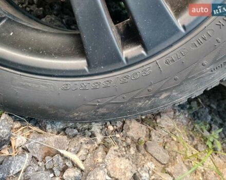 Сірий Кіа Сід, об'ємом двигуна 1.58 л та пробігом 269 тис. км за 3200 $, фото 9 на Automoto.ua
