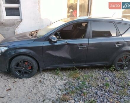 Сірий Кіа Сід, об'ємом двигуна 1.58 л та пробігом 269 тис. км за 3200 $, фото 17 на Automoto.ua