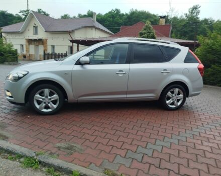 Серый Киа Сид, объемом двигателя 1.6 л и пробегом 259 тыс. км за 5999 $, фото 1 на Automoto.ua