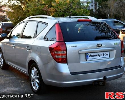 Серый Киа Сид, объемом двигателя 1.6 л и пробегом 238 тыс. км за 6200 $, фото 2 на Automoto.ua