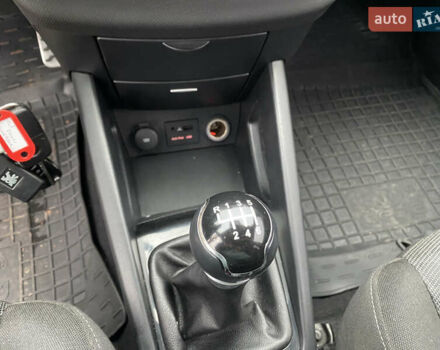 Серый Киа Сид, объемом двигателя 1.58 л и пробегом 204 тыс. км за 6299 $, фото 26 на Automoto.ua