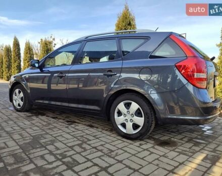 Серый Киа Сид, объемом двигателя 1.4 л и пробегом 146 тыс. км за 5999 $, фото 17 на Automoto.ua