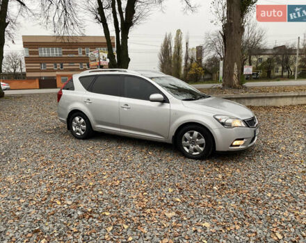 Серый Киа Сид, объемом двигателя 1.58 л и пробегом 204 тыс. км за 6299 $, фото 11 на Automoto.ua